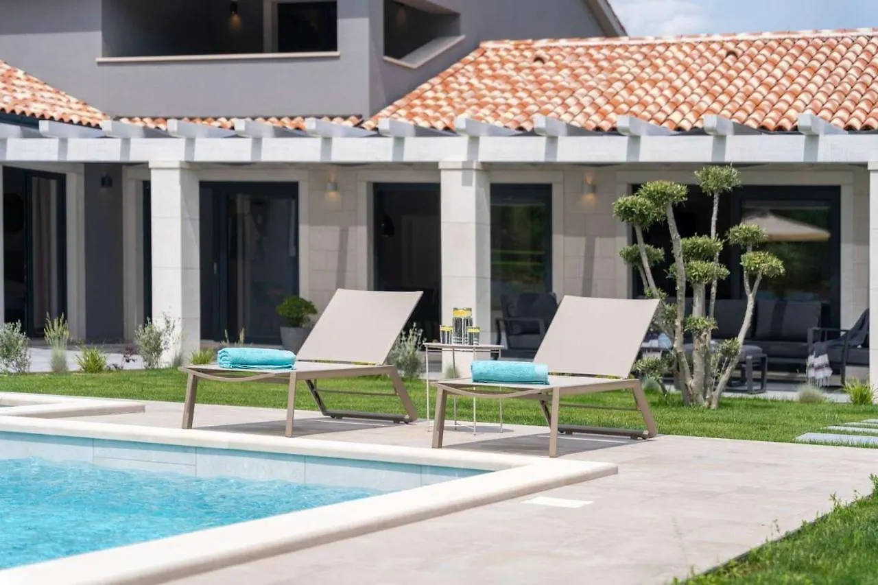 Villa Tre Olive Grandici